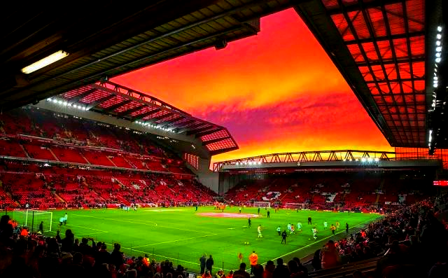 西班牙U21主帅：莫斯克拉很聪明，他会成为西班牙队重要球员（西班牙U21主帅称莫斯克拉思维出众，未来将成国家队关键球员）