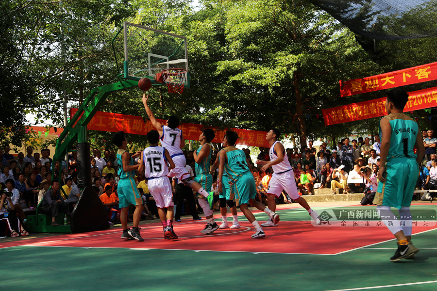 阿斯：希门尼斯、略伦特和巴埃纳回归马竞合练，卡多佐仍不适（阿斯：希门尼斯、略伦特、巴埃纳重返马竞合练，卡多佐仍感不适）