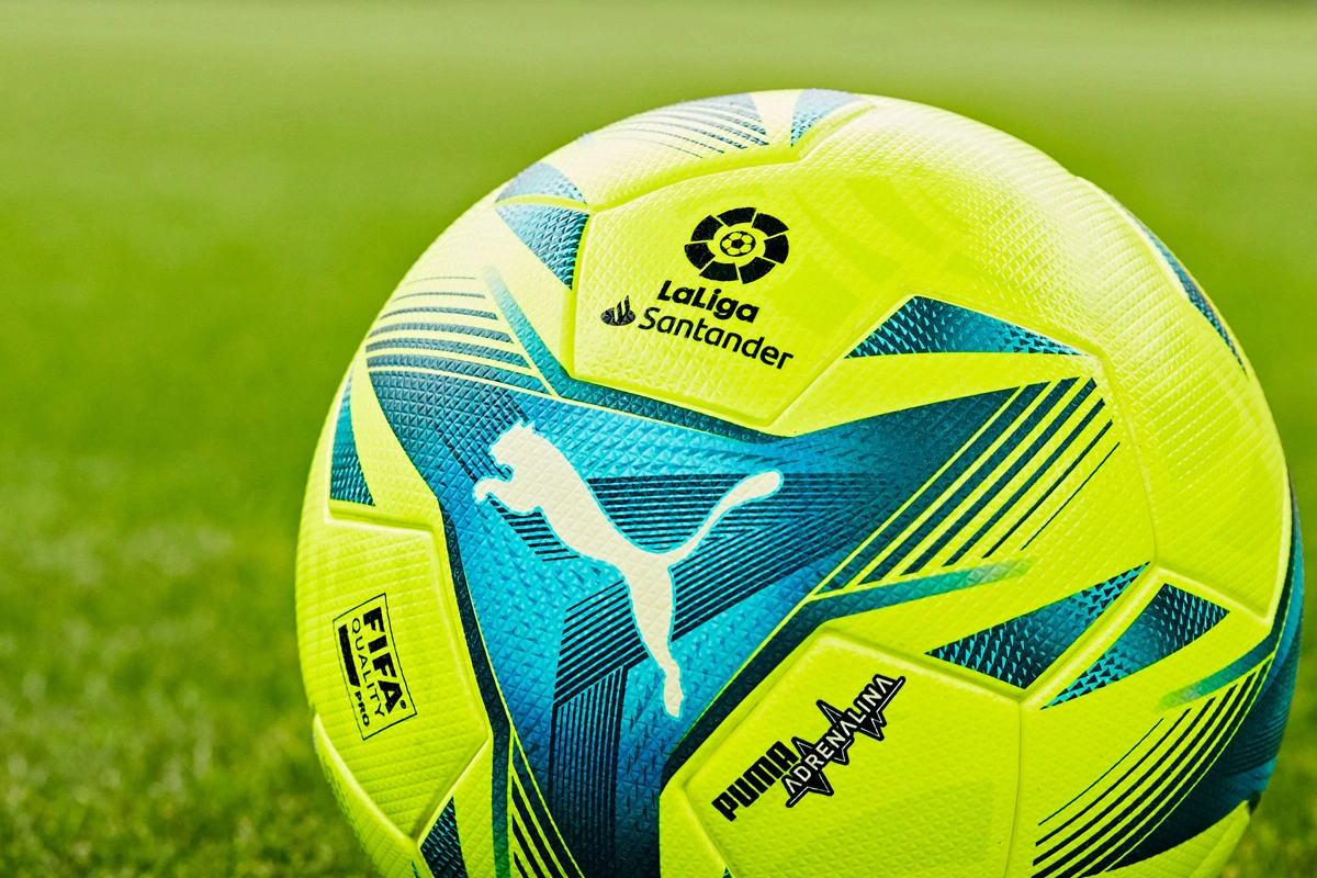 杯赛八强出炉！广厦山西大概率四强会面，上海广东首轮对决成焦点（杯赛八强揭晓：广厦与山西有望会师四强，上海对阵广东成首轮焦点）